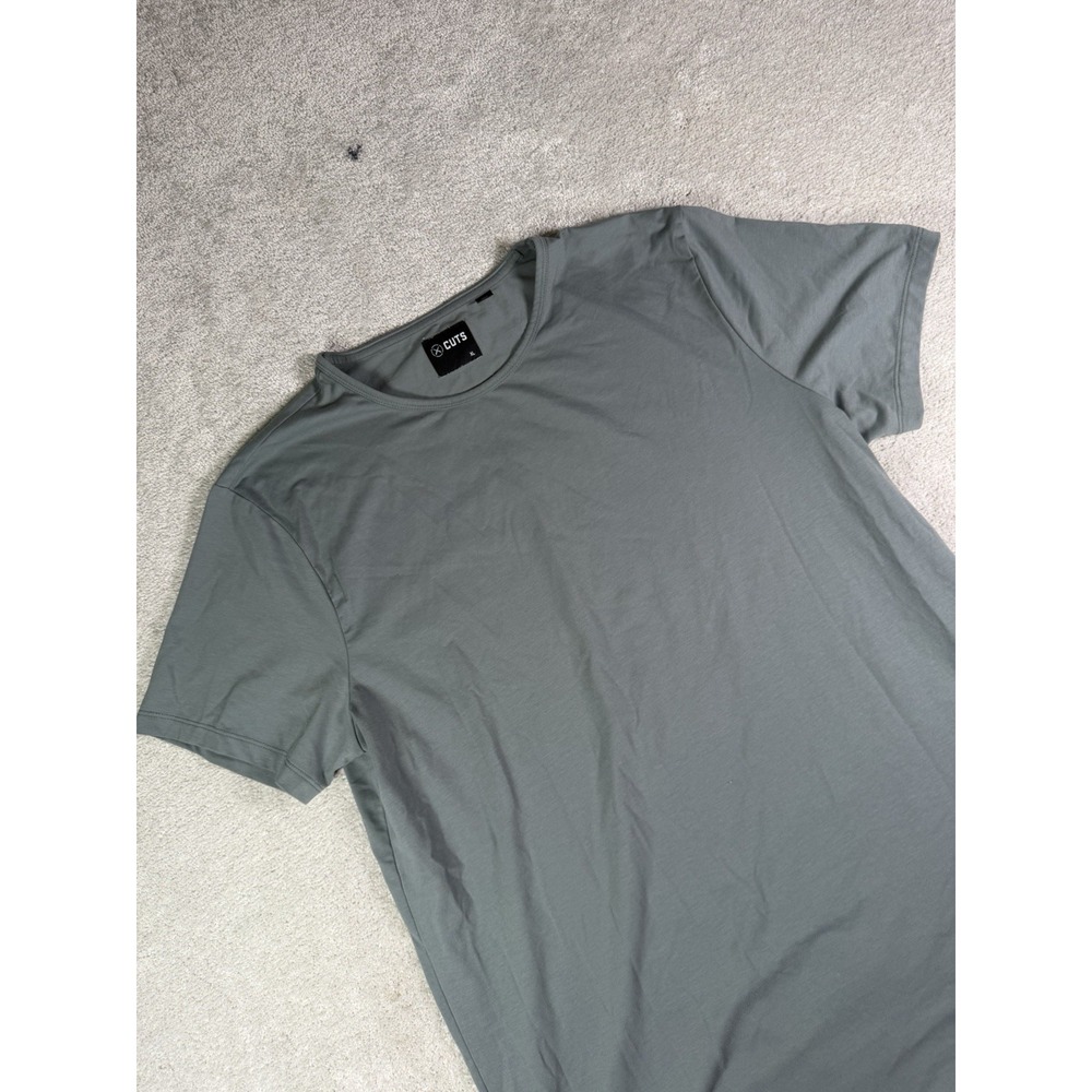 Cuts Mens Size XL Gray Athletic T-Shirt Pyca Pro Fabric Gym Soft Curved hem